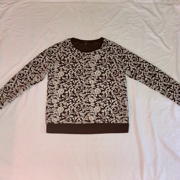 Sweater - Picture 1 of 1